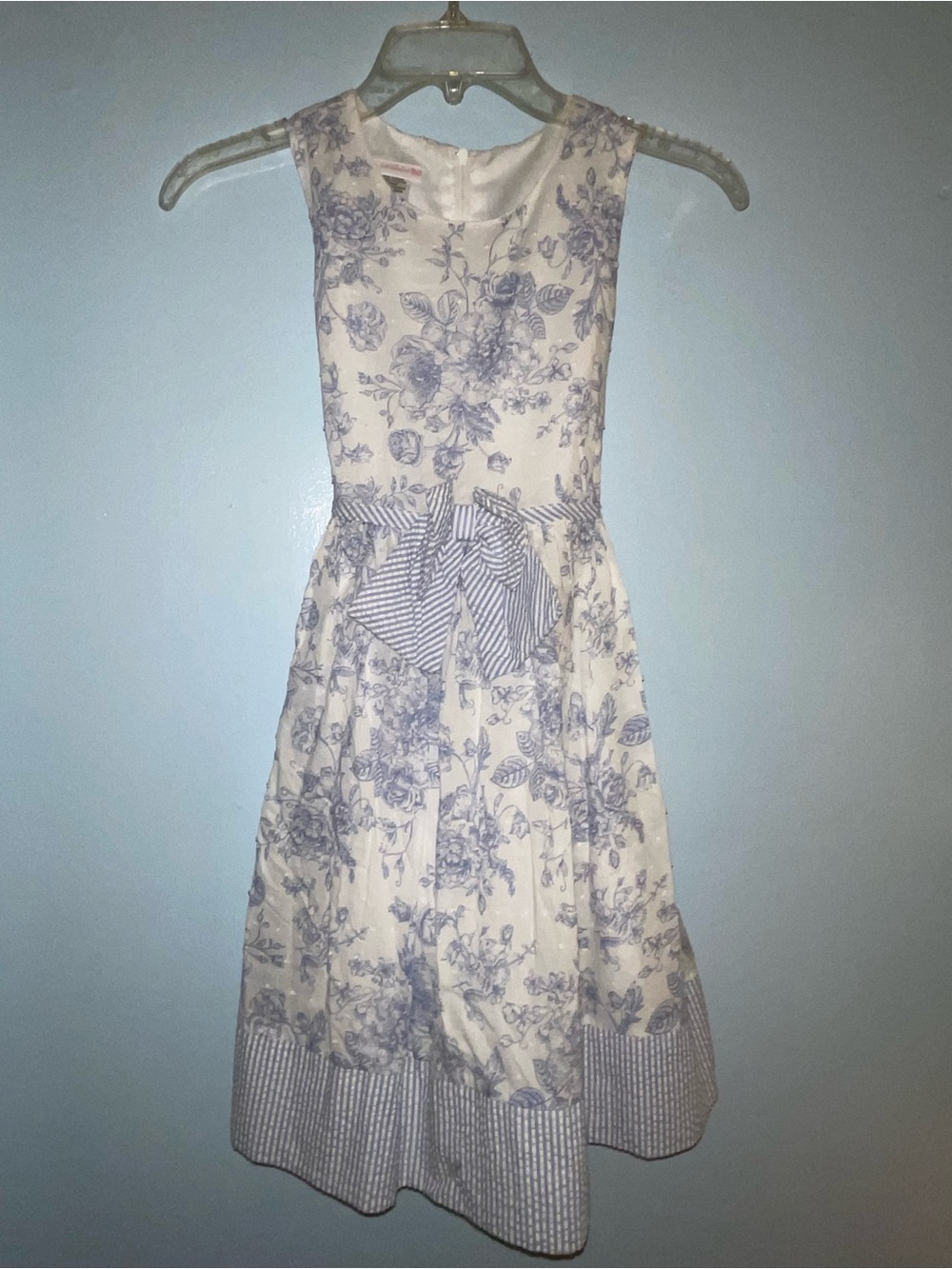 Girls Bonnie Jean Blue Floral Dress with Striped Trim and Bow. Size 10 Girls